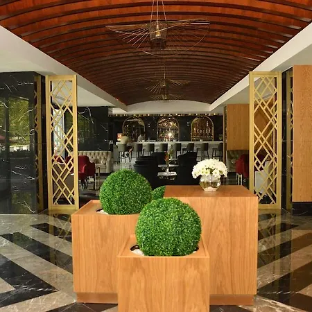 Hotel Imperial Turkiz